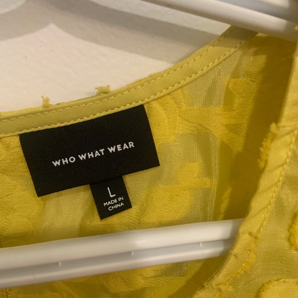 Lace yellow top (2 for 20$) - Picture 3 of 3